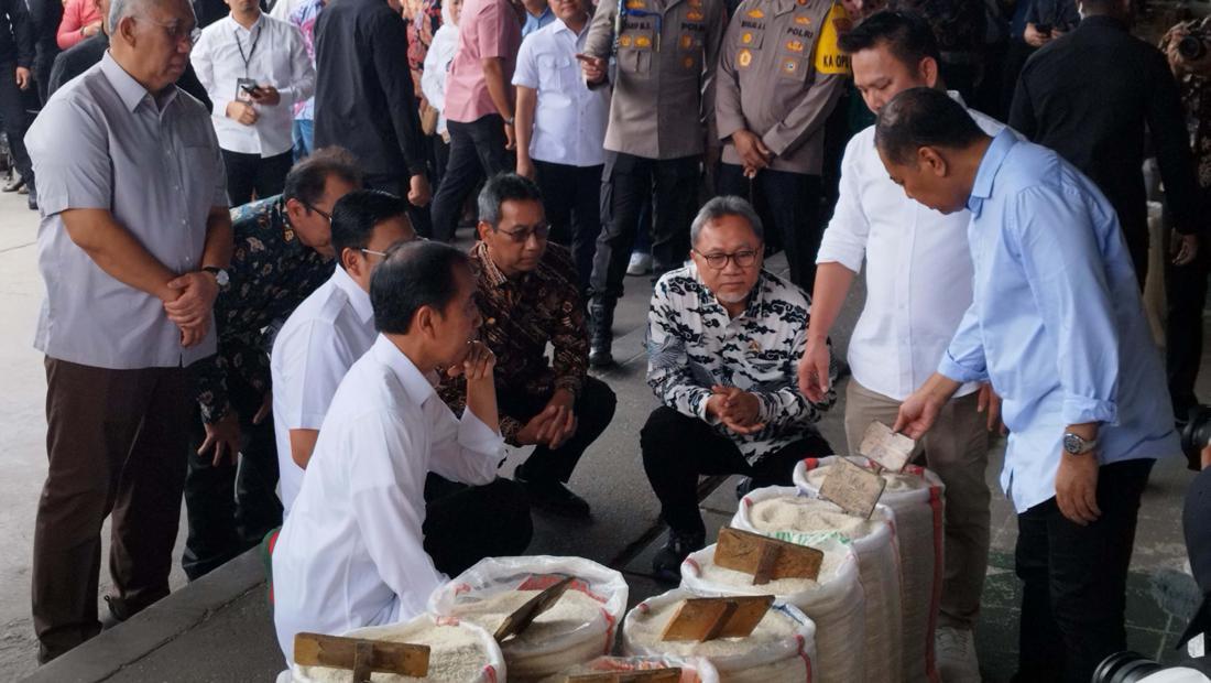 Respons Jokowi Saat Ditanya Masih Tingginya Harga Beras