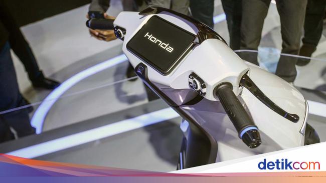 これは来週インドネシアで発売される新しいホンダのバイクですか?
