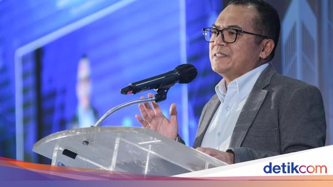 Tim kerja yang dinamis dan berinovasi dalam lingkungan kerja