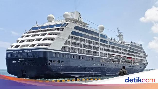 Kapal Pesiar Bersandar Di Bali Langsung Kena Pungutan Turis Asing 0497