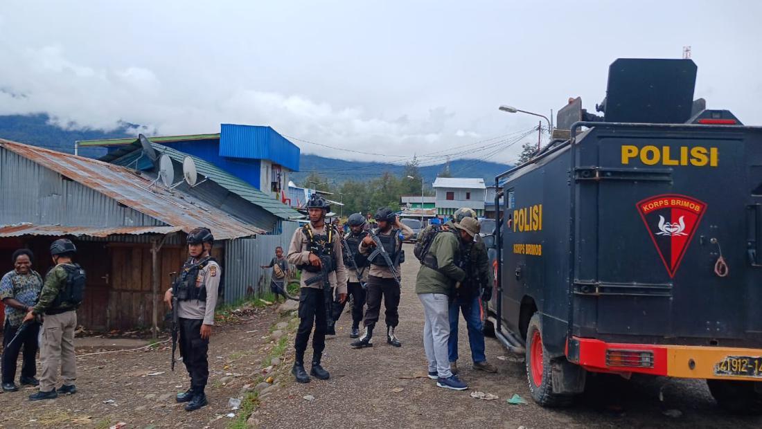 KKB Tembak Pesawat Di Bandara Aminggaru Puncak Papua Tengah