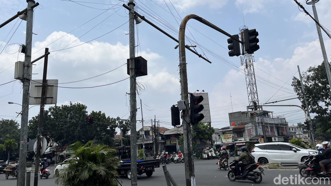 Hasil Olah TKP Polisi Di Lokasi Pemotor Tewas Terjerat Kabel