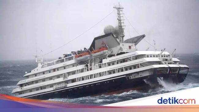 The Most Feared Sea in the World: Exploring the Treacherous Waters of the Drake Passage