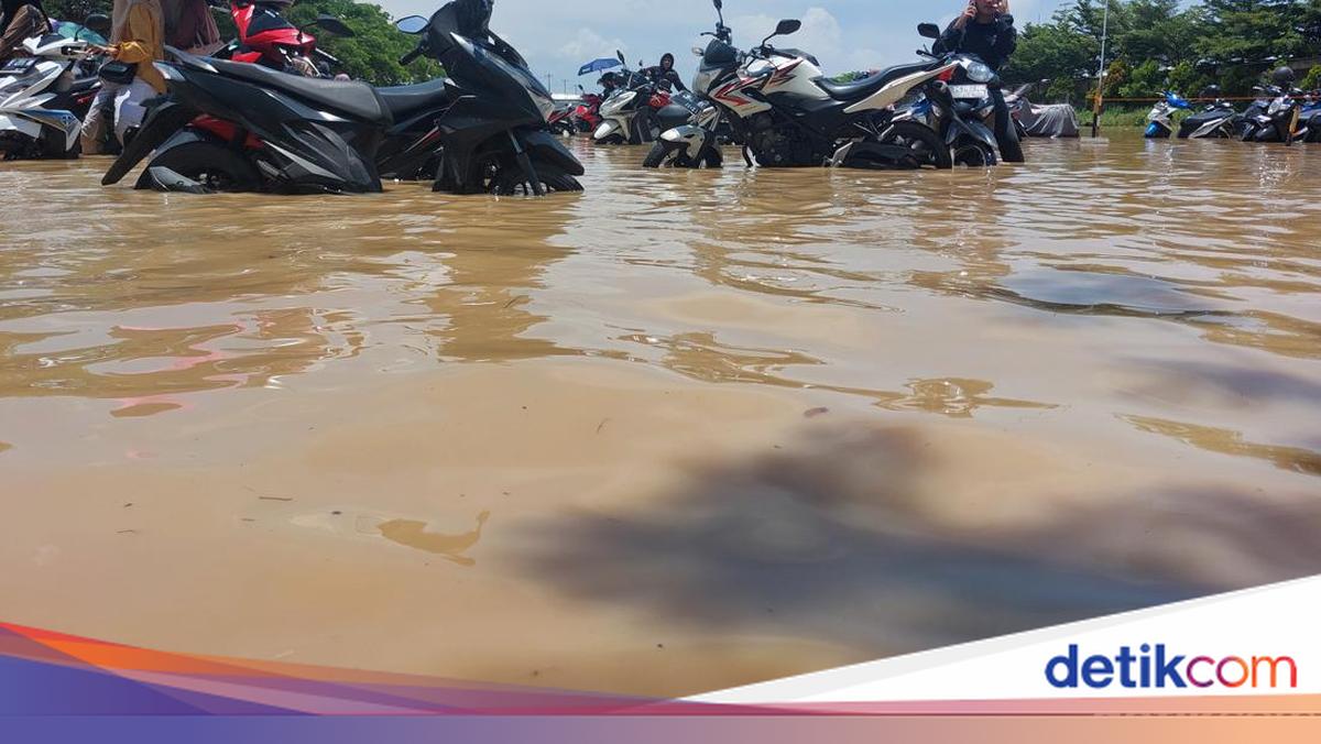 Porno: bir-birining ogziga siyish va oyoqlarini yalash Arab porno kasting