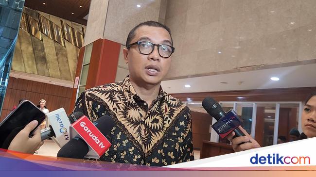 PPP Sebut Belum Ada Bahasan soal Menteri, Tak Masalah Jika Tak Masuk Kabinet