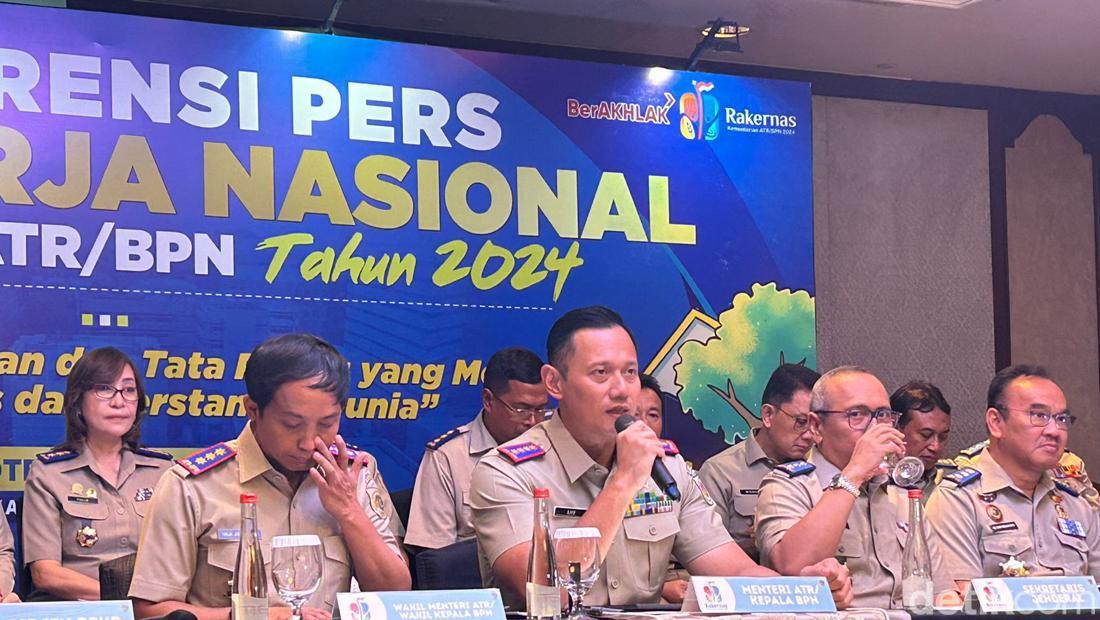 Kini Dipakai AHY, Seragam 'Bintang 4' ATR/BPN Diluncurkan Sejak 2022