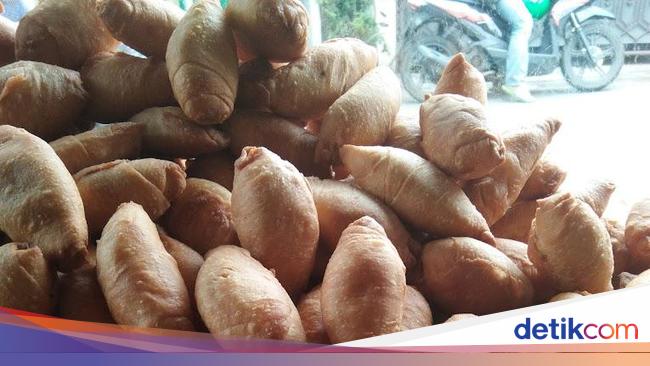 20 Pisang Molen yang Manis Renyah Ada di Sini