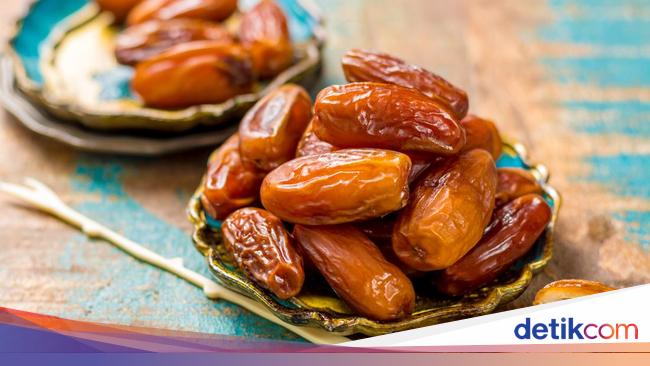 5 Manfaat Rutin Mengonsumsi Kurma, Salah Satunya Bikin Awet Muda