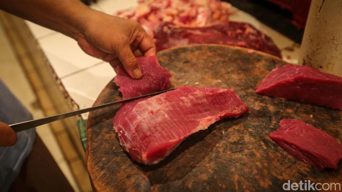 Mitos dan Fakta: Apa Semua Daging Picu Asam Urat?