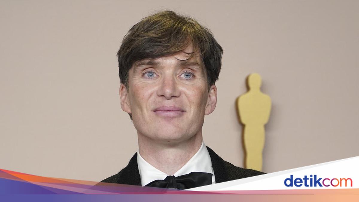 Viral Anak Aktor Cillian Murphy Disebut Kloningan Ayah, Gara-gara Foto Ini