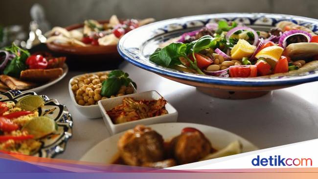 12 Menu Sahur Bikin Kenyang Lebih Lama