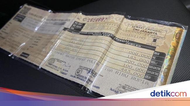 Murmer! Pajak Tahunan Mobil Listrik Wuling Air ev-Hyundai Ioniq 6 Bikin Senyum