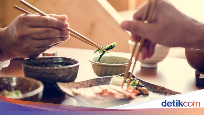 Pakar Ungkap 4 Kebiasaan Makan yang Bisa Bikin Panjang Umur, Apa Saja? Pakar Ungkap 4 Kebiasaan Makan yang Bisa Bikin Panjang Umur, Apa Saja?