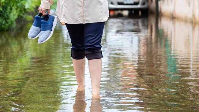 Banjir di Cikarang Utara Bekasi, Lalu Lintas Sempat Ditutup