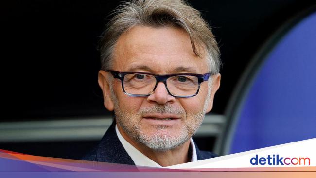 Vietnam National Team Player Bui Hoang Viet Anh Opens Up About Philippe Troussier’s Dismissal After Defeat Against Indonesia