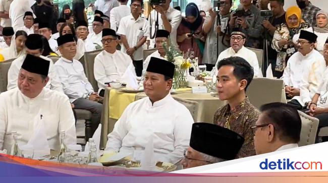 President and Vice President-Elect Prabowo Subianto-Gibran Rakabuming Raka Attend Golkar Party’s Bukber Event Together