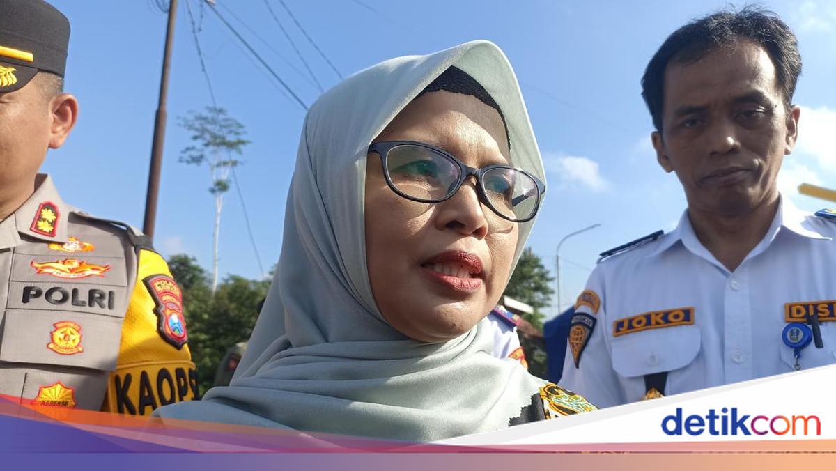 Siap Maju di Pilbup Blitar 2024, Mak Rini: Wis Toh Cah, Gampang