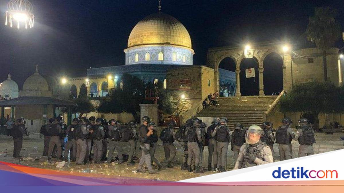 Dilema Ziarah Al-Aqsa di Tengah Pendudukan