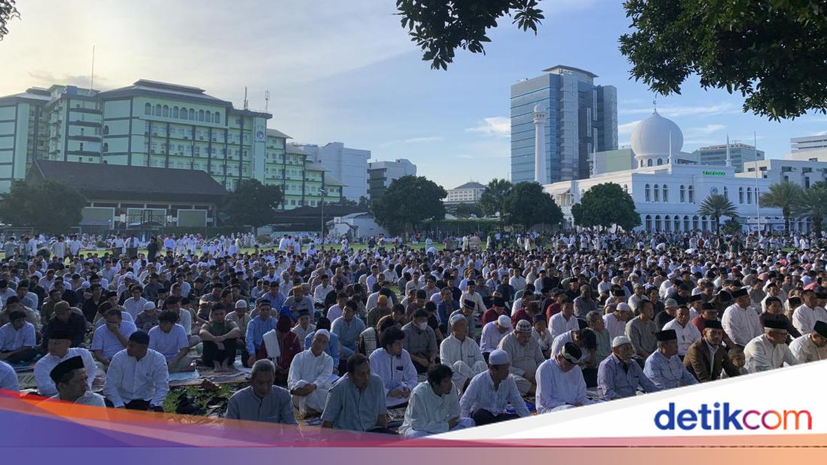 Masjid Al-Azhar Siap Tampung 15 Ribu Jemaah Salat Id Hari Ini