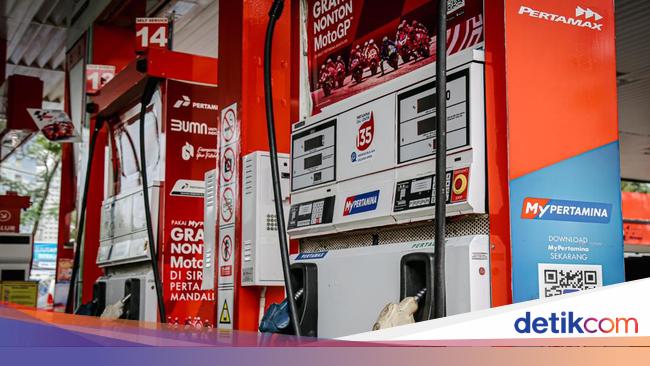 Harga BBM Nonsubsidi Pertamina Naik, Pertamax Tetap!