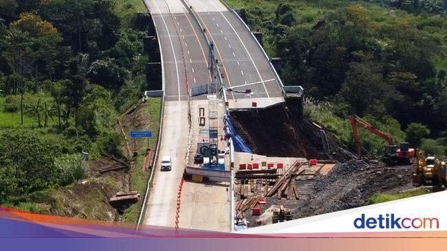 Sempat Ditutup, Tol Bocimi Seksi II Kembali Beroperasi