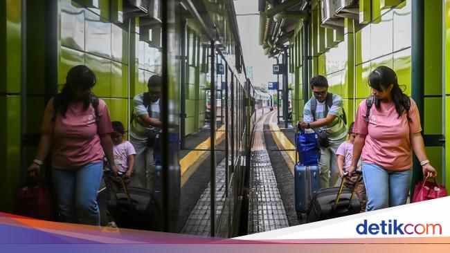 Kereta Api Java Priority Natal-Tahun Baru: Jadwal, Harga, Cara Beli Tiket