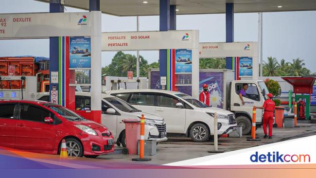 Ini Golongan Kendaraan yang Tetap Bisa Beli BBM Subsidi, yang Lain Harus Tahu Diri!