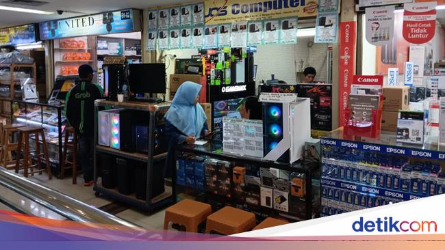 Jakarta Computer Equipment Retailers Combat Price Increases Due to Strong US Dollar