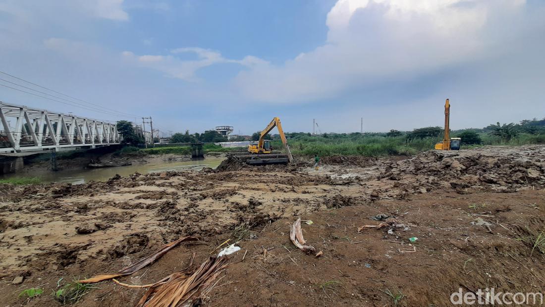 Bupati Demak Berharap Aliran Air Sungai Wulan Dibagi Untuk Cegah Banjir