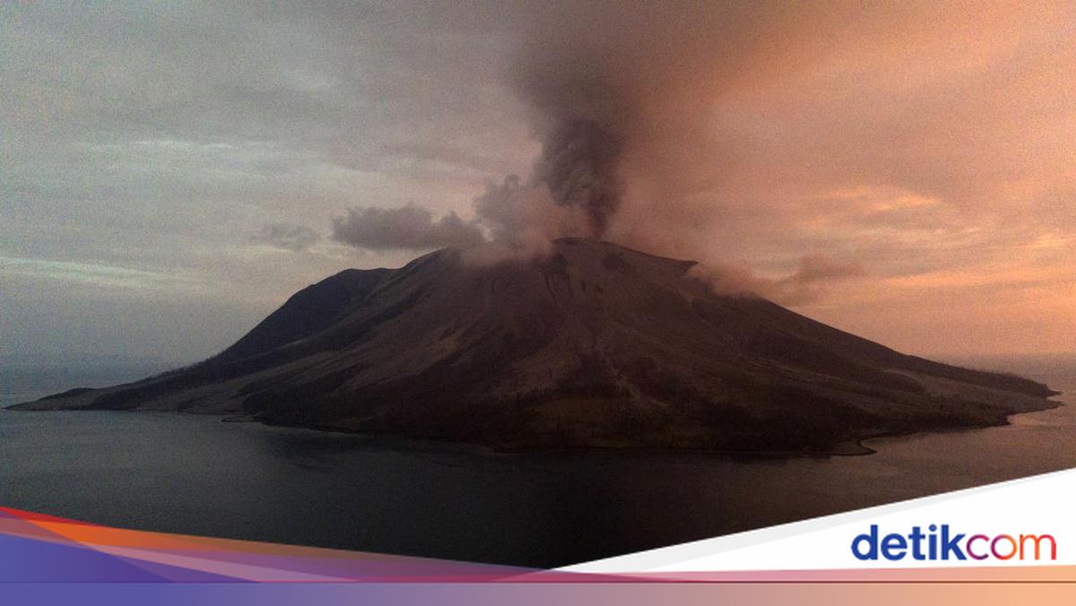 Peran Kuncen dalam Mitigasi Bencana Erupsi Gunung Api