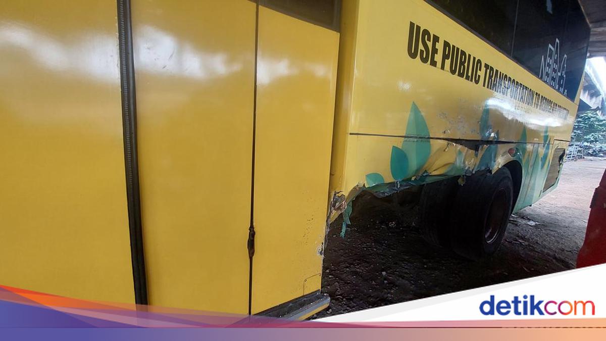 Kabar Terbaru Kasus Kecelakaan Mobil Tabrak Bus Kuning di UI