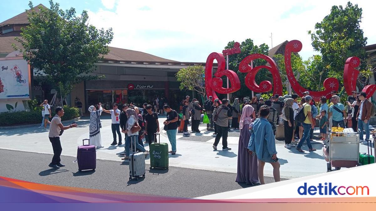 Tiket Pesawat Mahal-Ekonomi Lesu, Wisatawan Domestik Makin Sedikit ke Bali