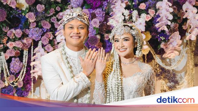 Foto Foto Momen Pernikahan Rizky Febian Dengan Mahalini