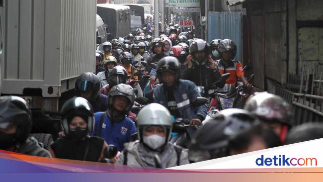 Penduduk RI Tembus 282,4 Juta Jiwa, Bertambah 3,3 Juta Orang