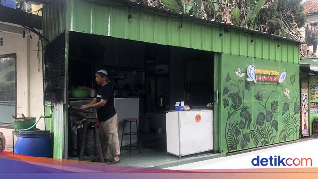 Sate Bu Ngantuk, Sajian Lezat yang Legendaris di Bandung