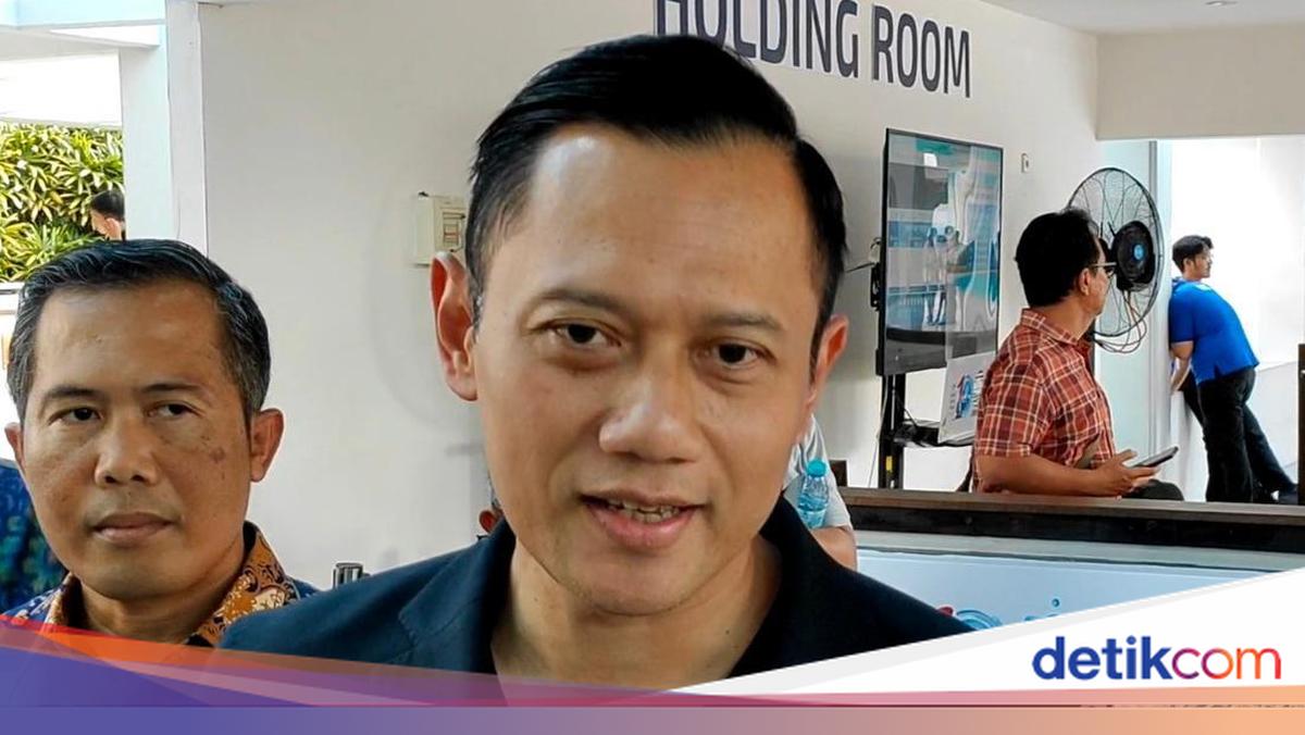 AHY Sentil Masalah Pesawat di RI Delay Terlalu Lama
