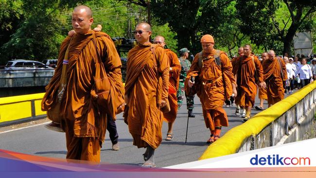 Rute dan Jadwal Biksu Thudong Jelang Hari Raya Waisak 2025