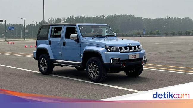 Beli BAIC BJ40 Plus Harga Rp 783 Juta, Dapat Garansi Apa Saja?