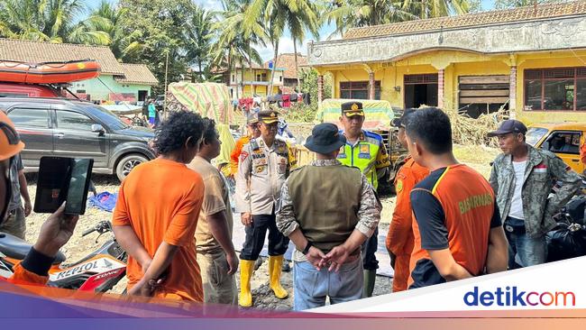 Pencarian Sopir Kernet Travel Yang Terseret Banjir Bandang Di Oku Diperluas