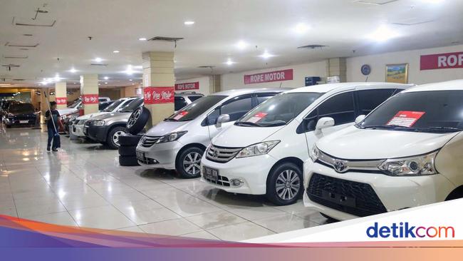 Penjualan Mobil Bekas Lebih Tinggi dari Mobil Baru, Kok Bisa?