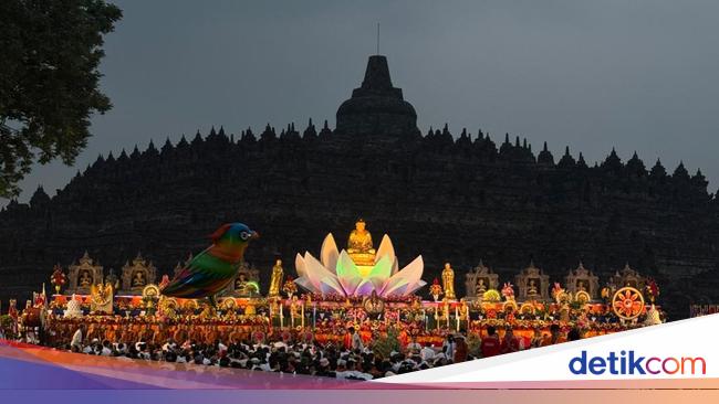 Rahasia Bikin Foto Waisak Borobudur Keren Modal HP