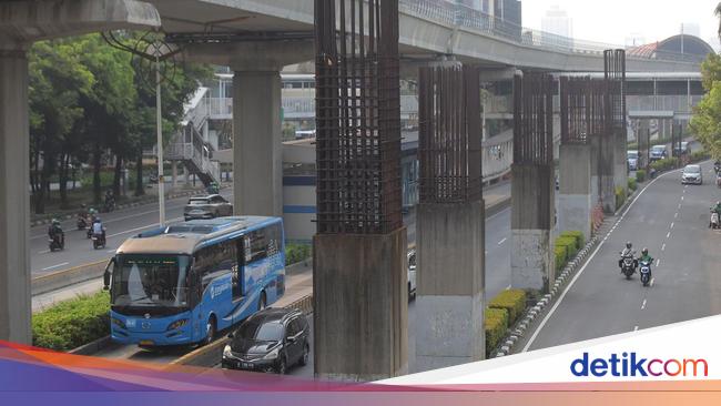 Sejarah Panjang Tiang Monorel Mangkrak, dari Era Sutiyoso hingga Pramono