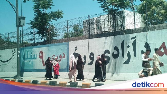 Rusia Disebut Jadi Negara Pertama Akui Pemerintahan Taliban