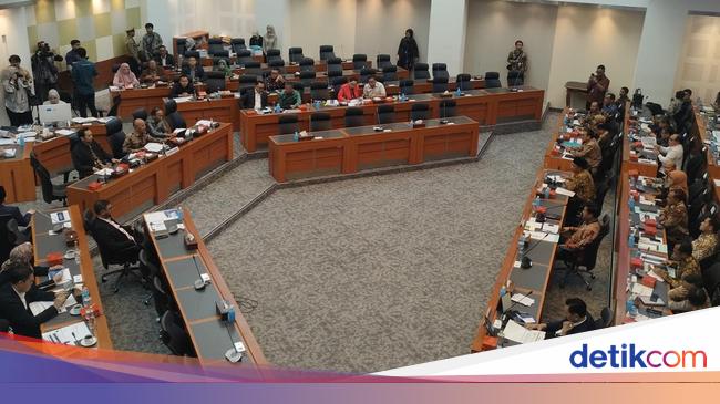 Tok! DPR Setujui Defisit APBN 2024 Naik Jadi Rp 609,7 Triliun