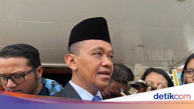 Bocoran dari Bahlil RI Pasok Komponen Baterai EV untuk Tesla Januari 2025!