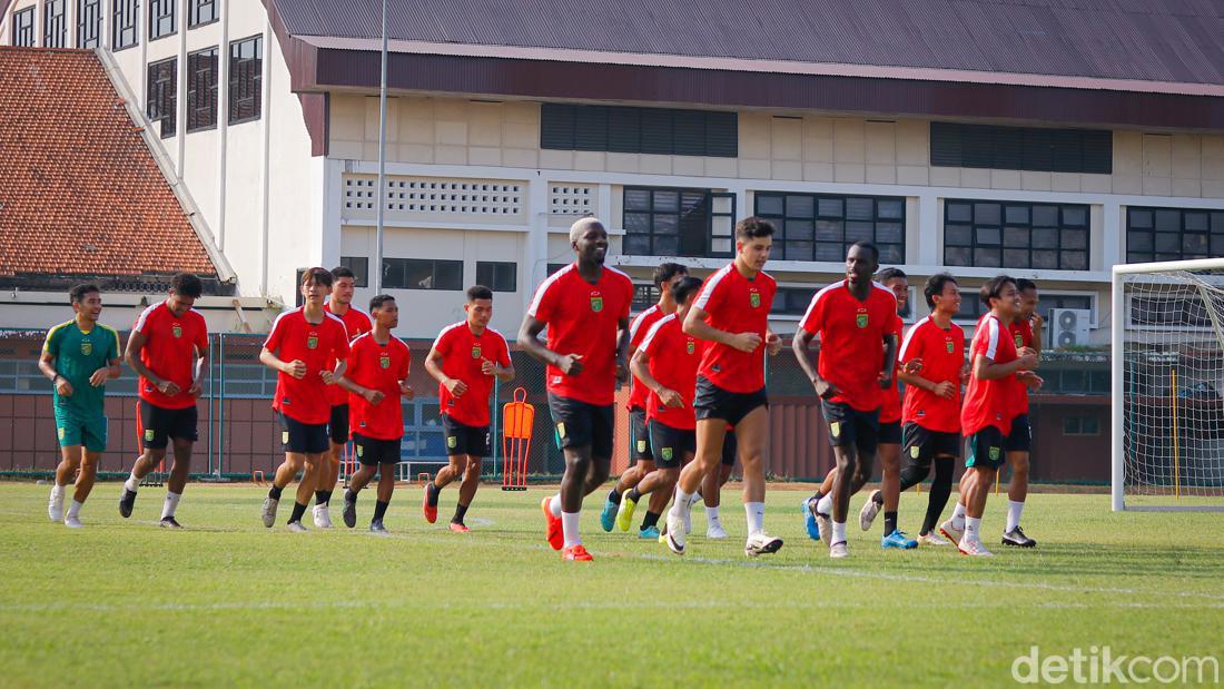 Duel Sengit di Bumi Angling Dharma: Persibo Bojonegoro Siap Hadapi Gresik United di Laga Perdana Liga 2