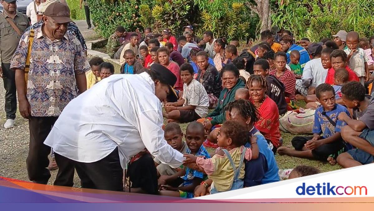 490 Warga di Bibida Paniai Ngungsi ke Nabire Buntut Teror KKB