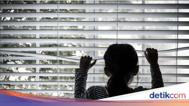 On suspicion of child abuse, a daycare worker in Medan has been arrested by the police