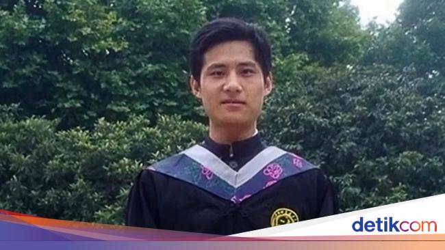 スタンフォード大学の博士号を持つ男性が村の公務員として働く話がネットユーザーから批判される