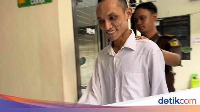 Suami Asal Pasuruan Jual Istri Untuk Threesome Demi Bayar Cicilan Motor Suami Asal Pasuruan Jual Istri Untuk Threesome Demi Bayar Cicilan Motor